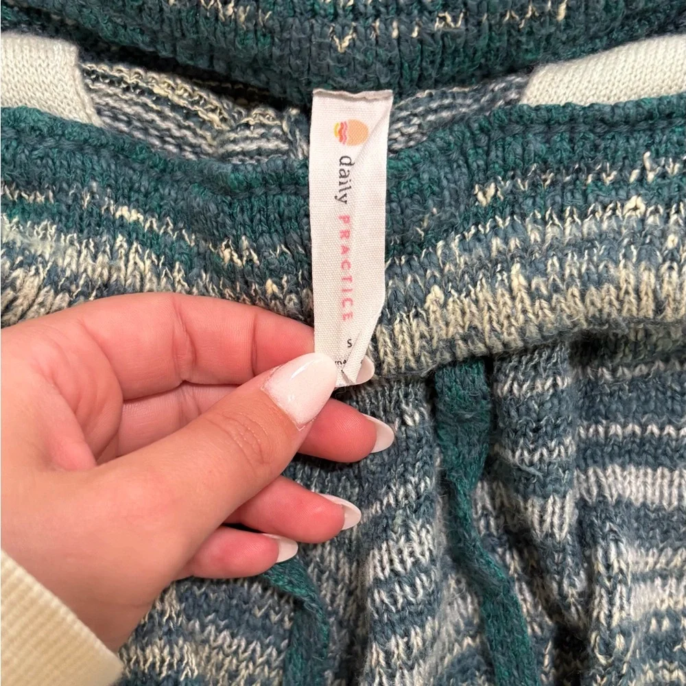 Anthropologie Set - Picture 2 of 2